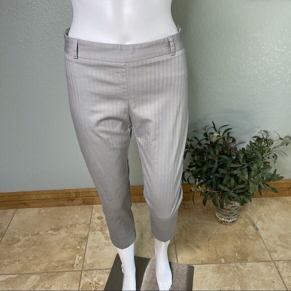 Urban Outfitters BDG Gray Herringbone Capris Sz 6 - Picture 15 of 15
